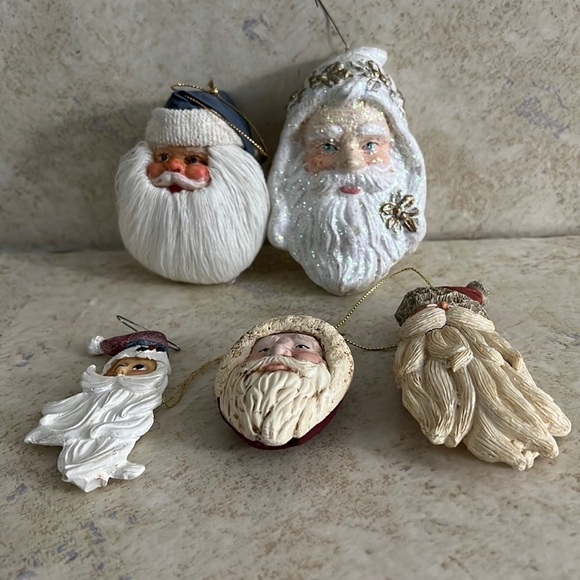 Lot of 5 Vintage Christmas Santa Ornaments Resin Ceramic - Picture 1 of 9